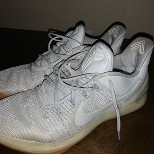 Kobe AD light bone
